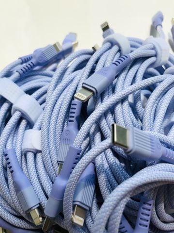  Cáp sạc nhanh Uy Việt cho iPhone nhiều màu 