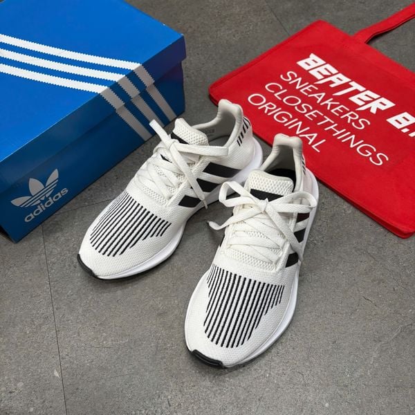 073 - Giày Adidas Swift Run Black White - CQ2116