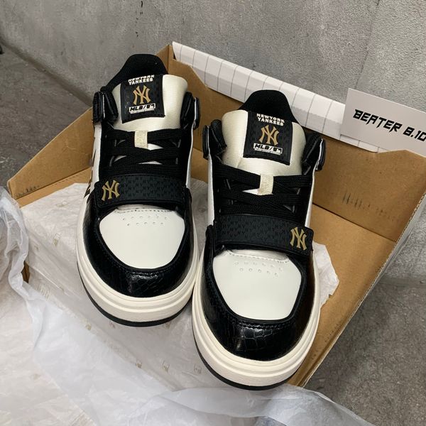 388 - Giày MLB Chunky Liner Mid Lux New York Yankees Black - 3ASXCMC3N-50BKS