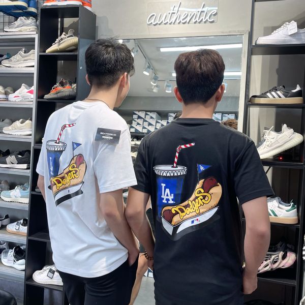 131 - Áo New Era LA Hot Dog