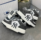 403 - Giày MLB Chunky Liner Mid Monogram NY Yankees Denim Black - 3ASXCDN3N-50BKS