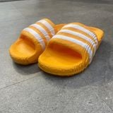 492 - Dép Quai Ngang Adidas Adilette 22 Orange Pastel - IE9183