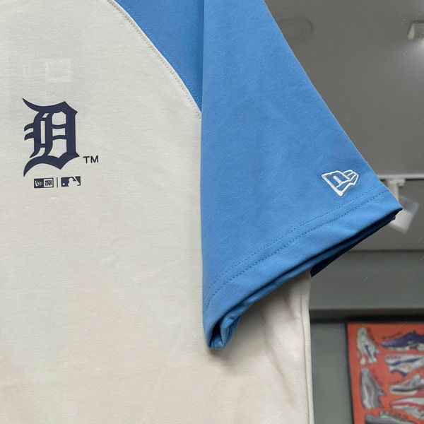 582 - Áo Thun New Era Detroit Tigers Retro Màu Kem Xanh - 14385048