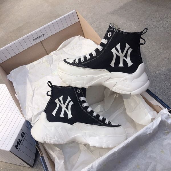 97 - Giày MLB Bigball Chunky High Lite New York Yankees màu đen - 3ASHUL12N