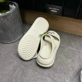 569 - Dép Sandal Clog Unisex Crocs Classic Crush màu kem - 207670-2Y2