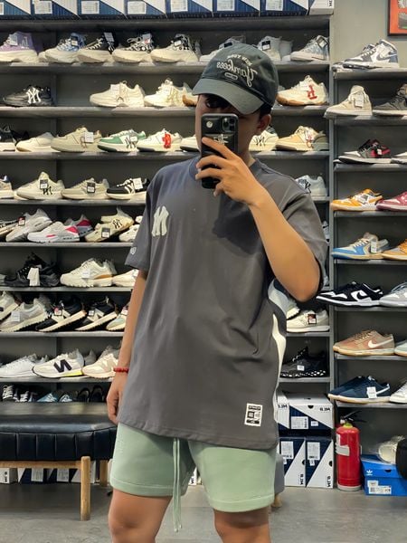 615 - Áo Thun New Era Big Logo New York Yankees Xám - 13553699