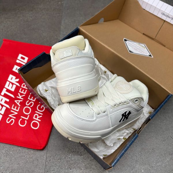 718 - Giày MLB Korea Chunky Liner Wide New York Yankees Cream - 3ASXCLW4N-50CRS
