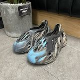 343 - Giày Adidas Yeezy Foam RNNR MX Cinder - ID4126