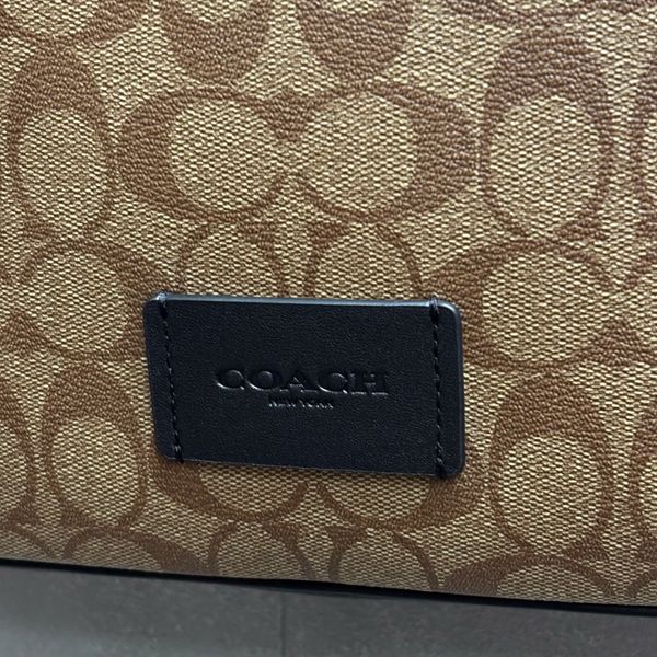 773 - Túi Đeo Chéo Coach District Crossbody Bag In Signature Canvas - CV761