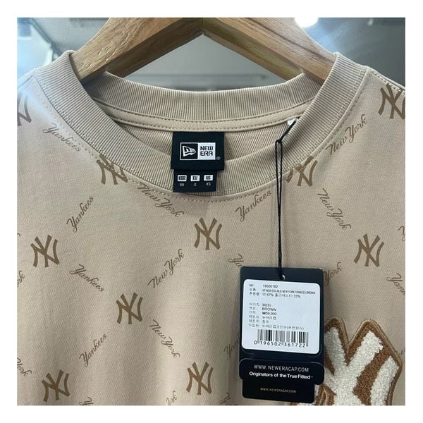 373 - Áo Thun New Era Monogram New York Yankees Nâu - 19500182