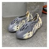311 - Giày Adidas Yeezy Foam Rnnr ‘MXT Moon Grey’ - GV7904