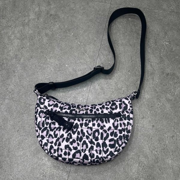 600 - Túi Kate Spade New York Camden Quilted Sling Bag Đen - KH403