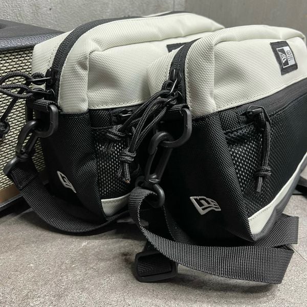 496 - Túi New Era Shoulder Bag Grey Black