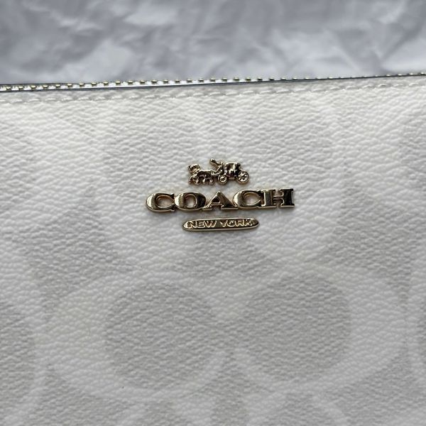 811 - Túi Coach kẹp nách Nolita 19 In Signature Canvas - CS442