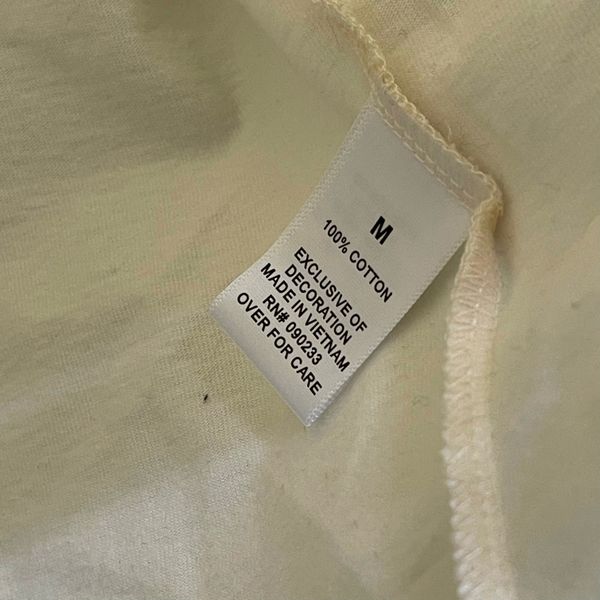 202 - Áo Tee Fear Of God Essentials Cream SS20