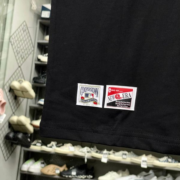 579 - Áo thun New Era New York Yankees số 8 Black - 11929491