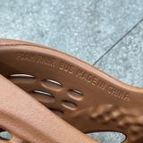 316 - Giày Adidas Yeezy Foam Rnnr 'Clay Red' - HP5335