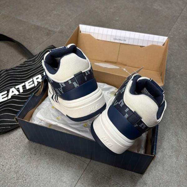 260 - Giày MLB Chunky Liner Mid Denim Monogram New York Yankees Navy - 3ASXCDN3N-50NYD