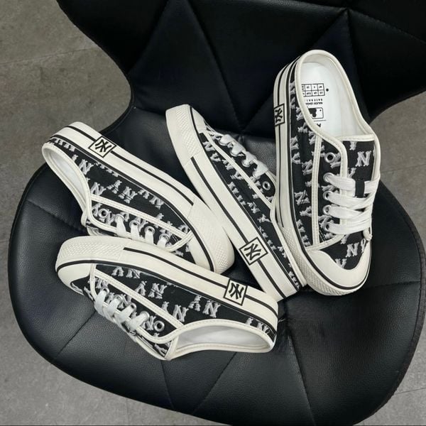 484 - Giày MLB Mule Unisex Đế Bệt Dia Monogram Đen - 3AMUPBM3N-50BKS