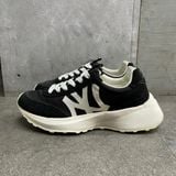 174 - Giày MLB Chunky Jogger Black White (32SHX1111-50L)