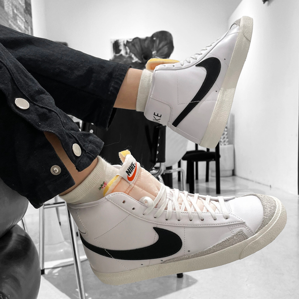 113 - Nike Blazer mid 77 Vintage Trắng/Đen (BQ6806-100)