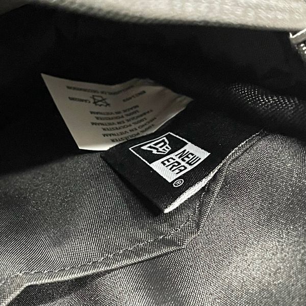 517 - Túi Đeo Chéo New Era Square Shoulder Bag Black - 13552459