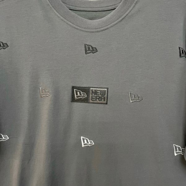 472 - Áo New Era Mini Logo Thêu Xám  - 14187336