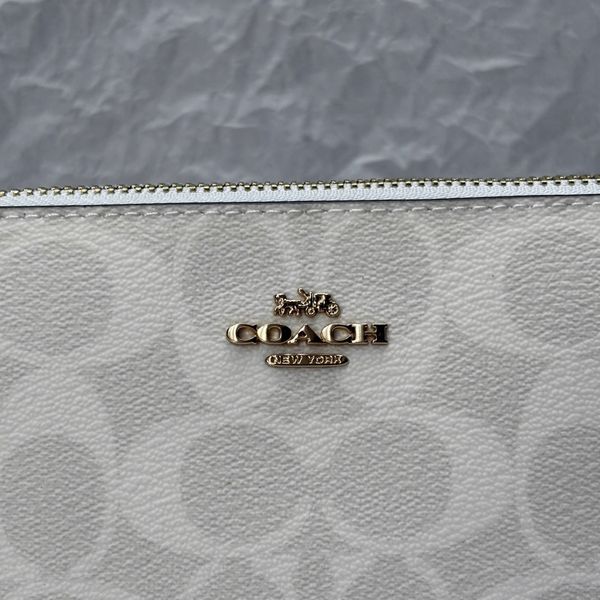 809 - Túi Coach kẹp nách Nolita 19 In Signature Canvas - CA444