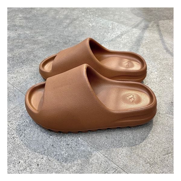 272 - Dép Adidas Yeezy Slide ‘Flax’ Yzy - FZ5896