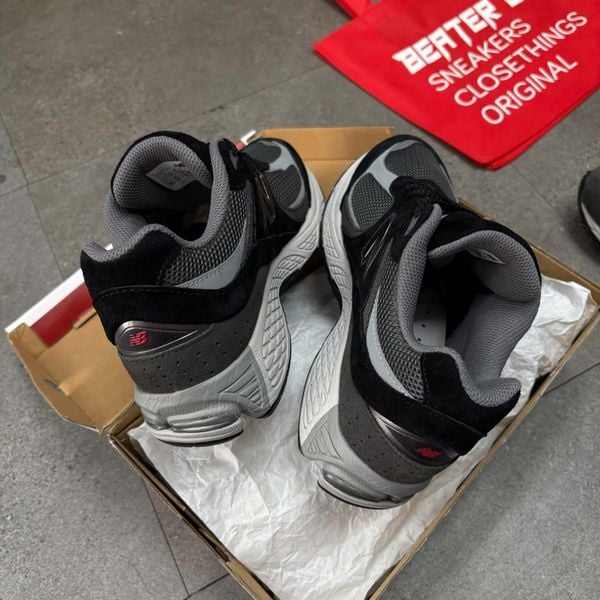 770 - Giày New Balance 2002R Black Grey - U2002RC