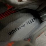 583 - Giày Adidas Yeezy Boost 350 V2 Beluga Reflective - GW1229