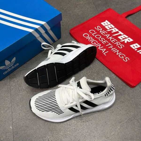 073 - Giày Adidas Swift Run Black White - CQ2116