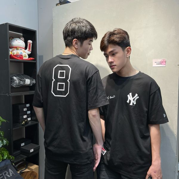 579 - Áo thun New Era New York Yankees số 8 Black - 11929491