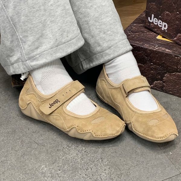 783 - Giày Jeep Outdoor Shoes Women's Low Top Brown - PX231WAS575