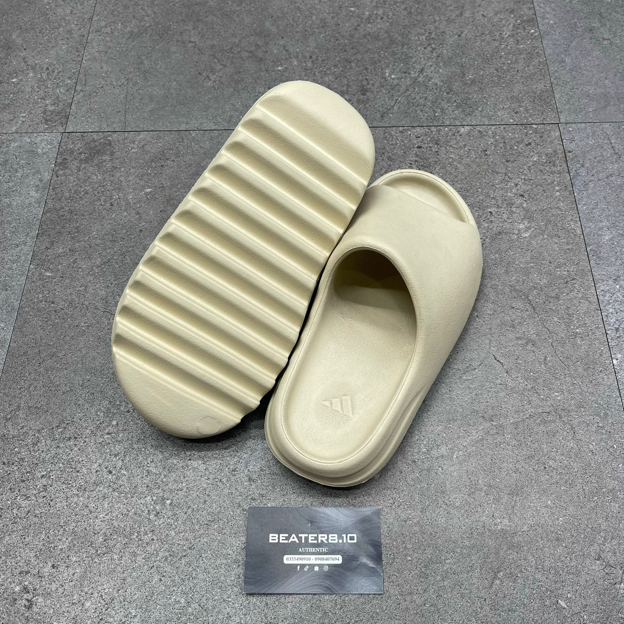 DÉP YEEZY SLIDE BONE YZY - Beater 8.10 DÉP YEEZY SLIDE BONE YZY - Beater 8.10