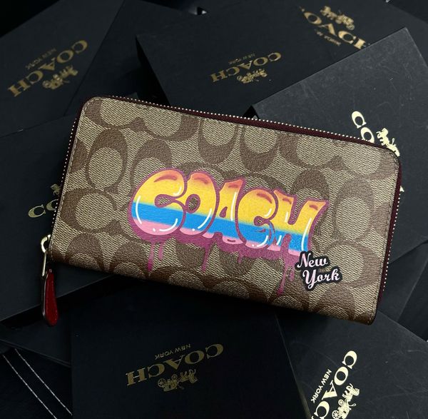 544 - Ví Coach Accordion Canvas Dáng Dài Khóa Zip