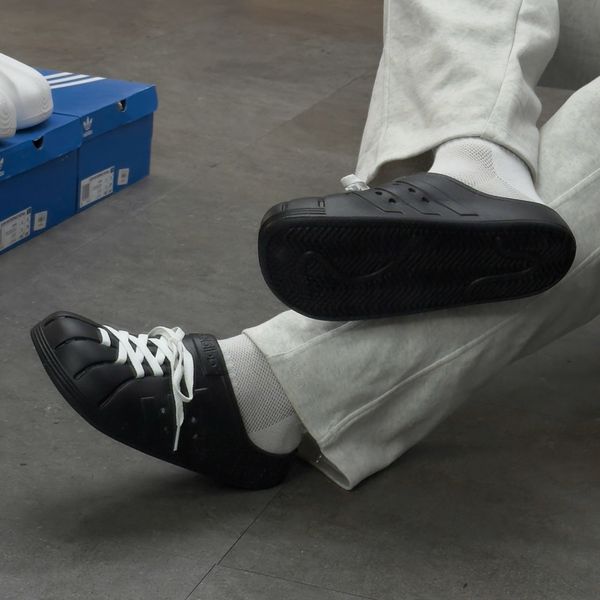 751 - Dép Sục Adidas Adilette Clogs Triple Black - IG9163