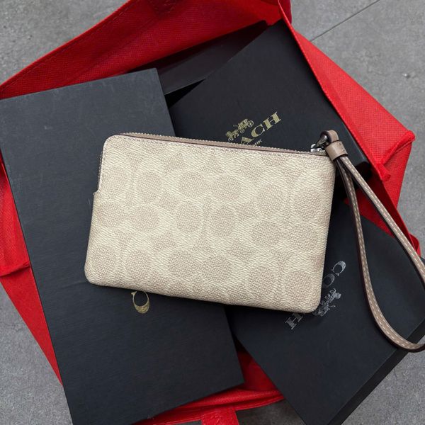 777 - Ví Coach Orange Corner Zip Monogram Wristlet in Signature Canvas - 91178 - IMNXU