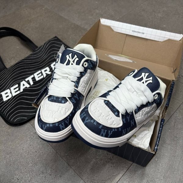 725 - Giày MLB Chunky Liner Classic Mono New York Yankees Navy - 3ASXCMN4N-50NYS