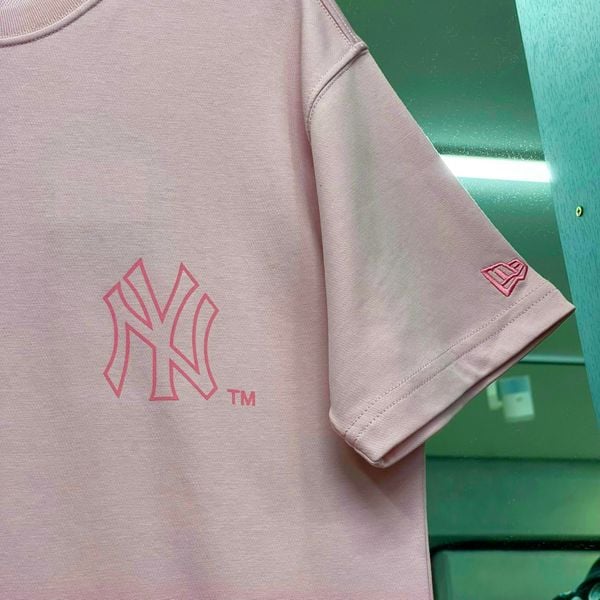 541 - Áo Thun New Era New York Loang Hồng - 14341296