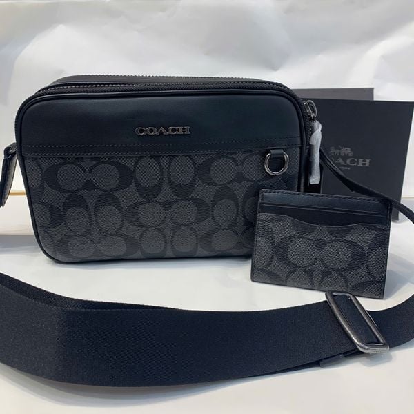 556 - Túi đeo chéo Coach Graham Crossbody Signature Canvas - C4149