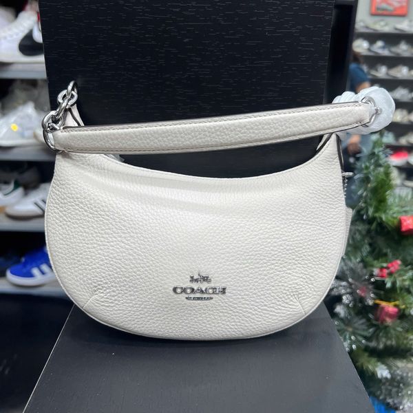 731 - Túi Đeo Vai Nữ Coach Mini Payton White - CN011