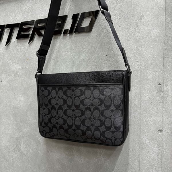 773 - Túi Đeo Chéo Coach District Crossbody Bag In Signature Canvas - CV761