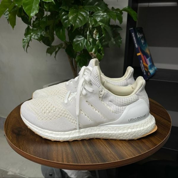 537 - Giày Adidas Ultraboost 1.0 màu trắng đế gum - ID9689