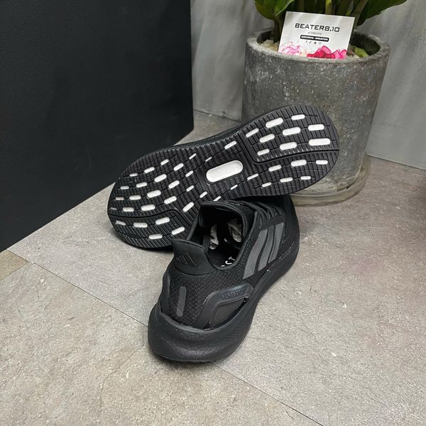 627 - Giày Adidas Pureboost 5 màu Đen - ID1158