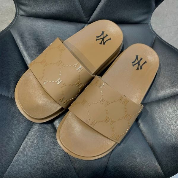 465 - Dép MLB Chunky Mound Mono Dia NY Brown - 3ALPAC123-50BRW