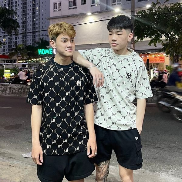 733 - Áo thun unisex cổ tròn MLB Jacquard Dia Monogram Đen - 3ATSM0144-50BKS