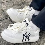 588 - Giày MLB Chunky Classic Base New York Yankees Ivory màu Trắng - 3ASXCCB4N-50IVS