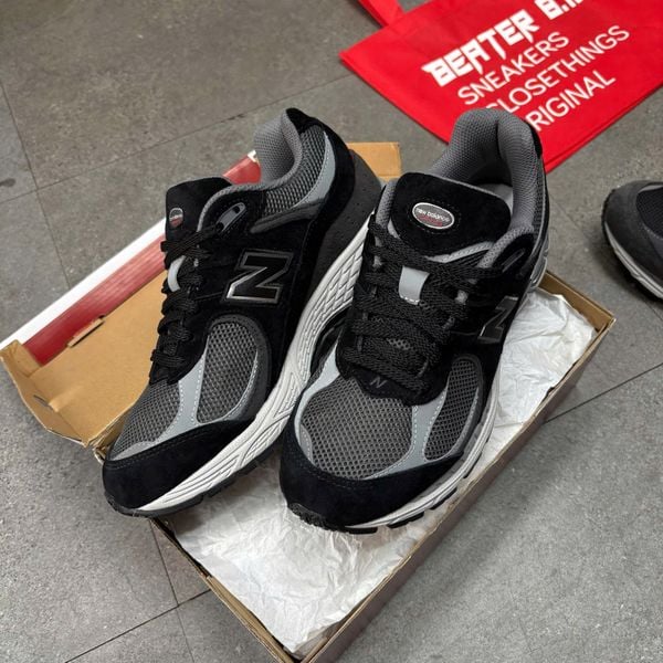 770 - Giày New Balance 2002R Black Grey - U2002RC