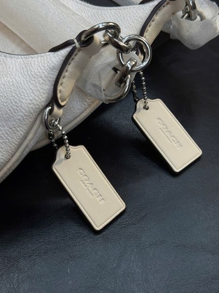 740 - Túi Đeo Vai Nữ Coach Mini Payton Black - CN011-SVDTV